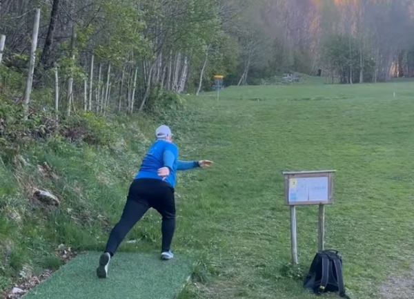 Elevbedrift Valldal - Frisbeegolf