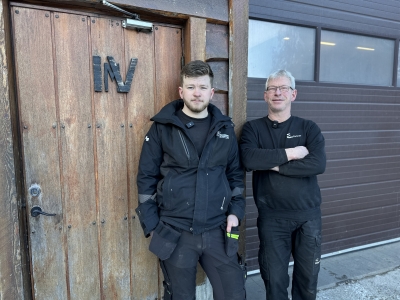Karl Oskar (25) tar over gard og verkstad